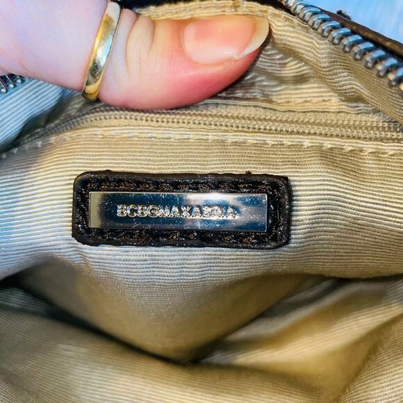 BCBG Max Azria canvas and yellow snakeskin print wristlet - Picture 3 of 5